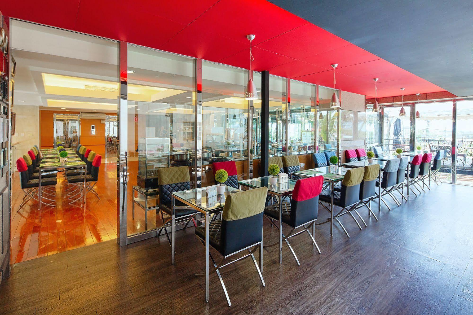 Hotel Les Champs Ťiao-si Exteriér fotografie